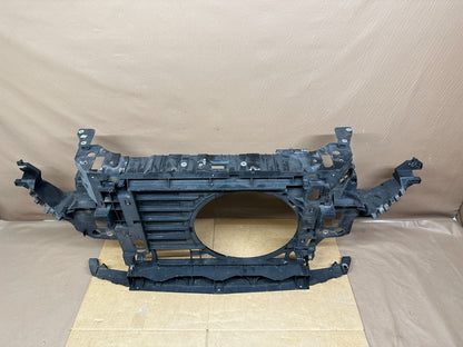 Mini Countryman radiator support back side