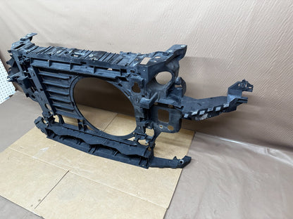 Mini Countryman radiator support angle view