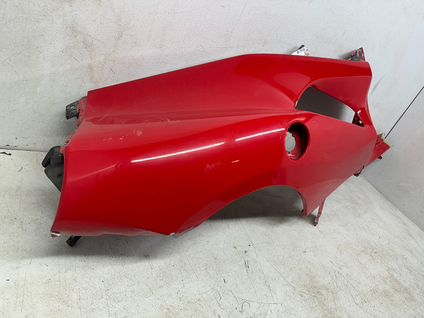 Ferrari F8 quarter panel scratch and crack detail