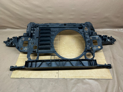Mini Countryman radiator support mounting points