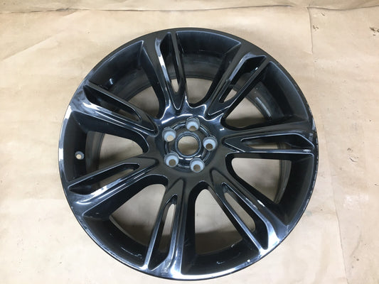 Range Rover Velar L560 22 inch Style 7015 gloss black wheel rim, face view