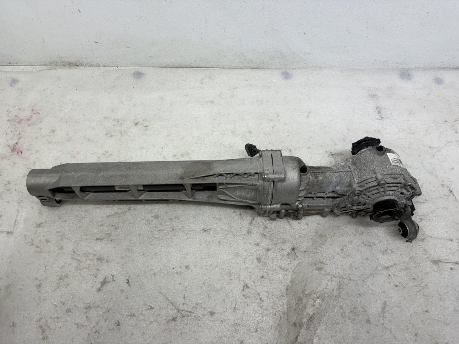 2014-2016 Porsche 911 991 Turbo S front axle differential assembly full view