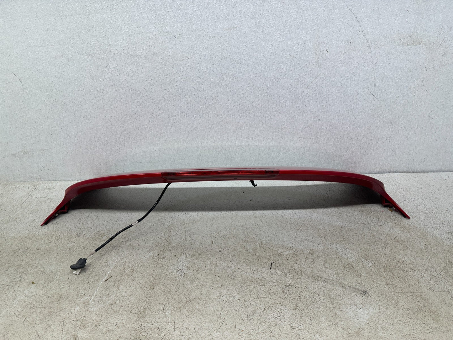 Honda HR-V spoiler underside and mounting points