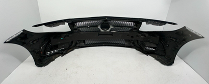 Mercedes S560 front bumper trim detail