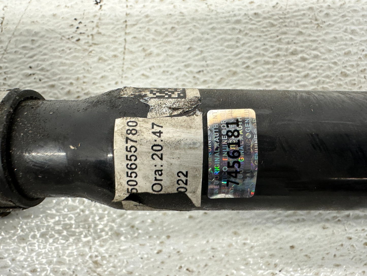Alfa Romeo Stelvio axle shaft full length