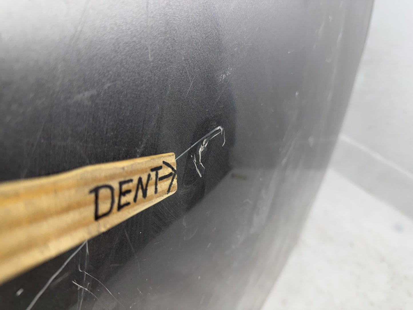 Maserati Levante hood panel edge detail