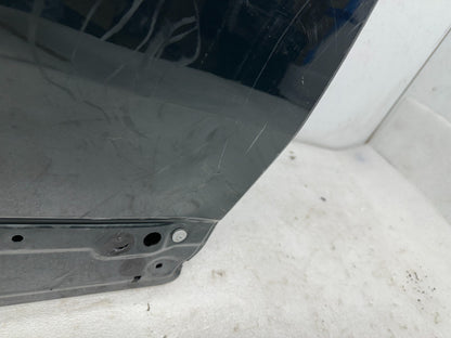 Range Rover L460 rear door edge detail