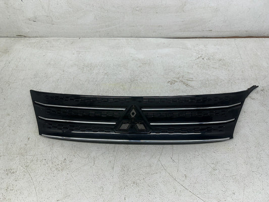 2022-2025 Mitsubishi Outlander OEM front upper grille 62310W120P — front view